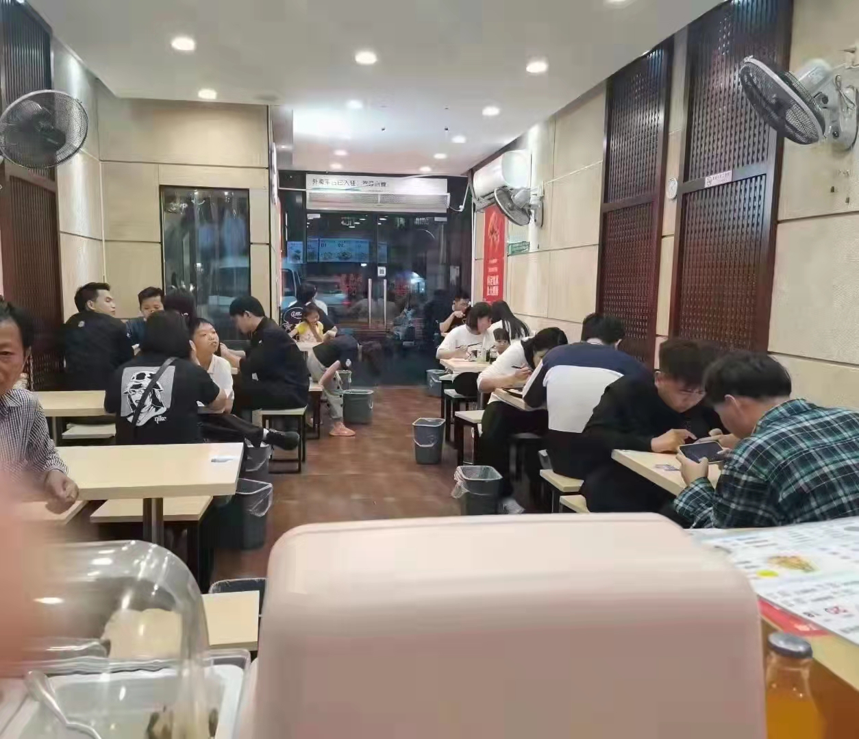 如意餛飩店生意好不好？還需要自己的努力！