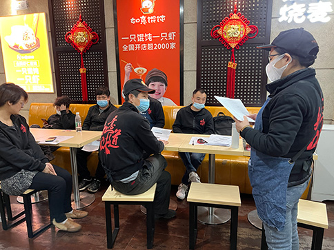 無(wú)錫江陰區(qū)區(qū)域紅燒牛肉面，重慶小面，豌雜面新品培訓(xùn)并考核通過(guò)